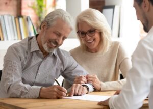 an advisor doing medi-cal planning with their clients.
